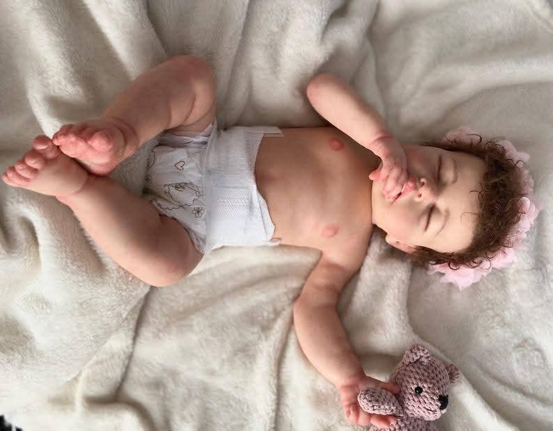 Annabell reborn doll newborn photography setup ideas